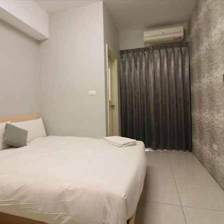 Ferienwohnung Story Of Lane Taichung Exterior foto