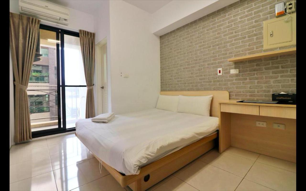 Ferienwohnung Story Of Lane Taichung Exterior foto